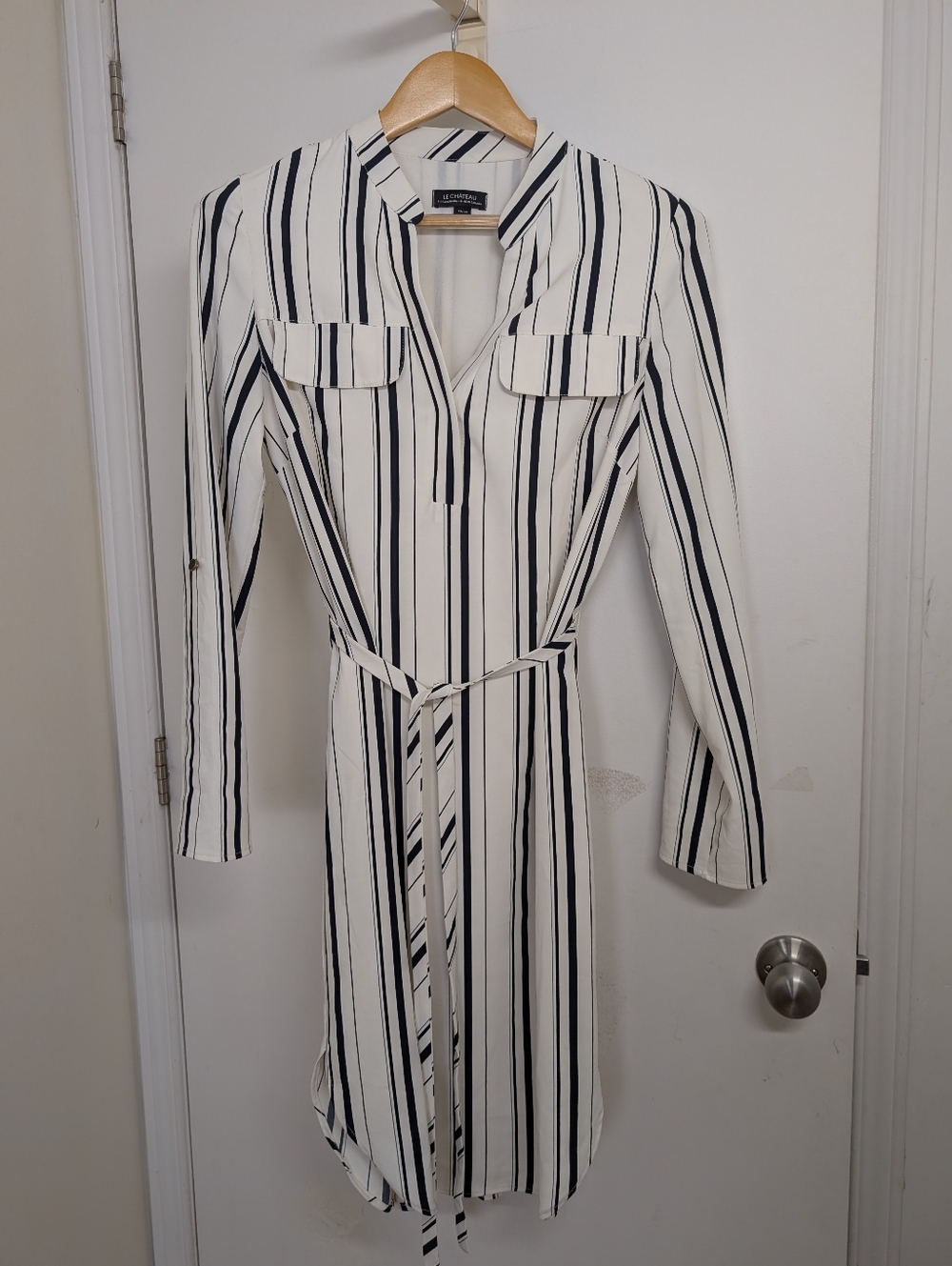 LE CHÂTEAU STRIPED SHIRT DRESS SIZE X SMALL - Picture 2 of 6